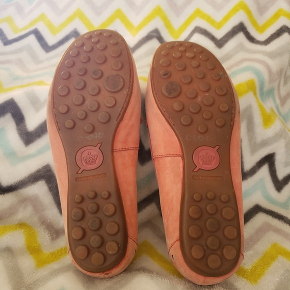 Born flats - Picture 4 of 7